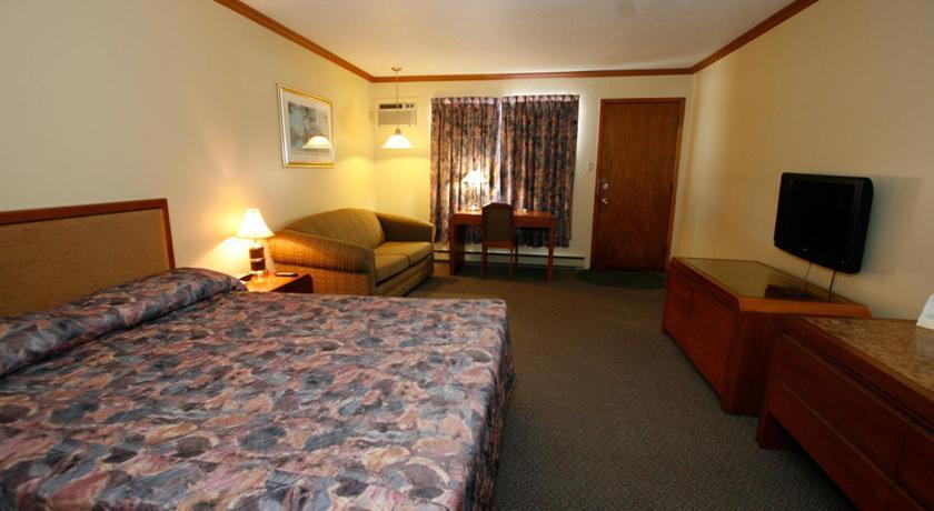 Balmoral Motel Hotel Thetford Mines Room photo
